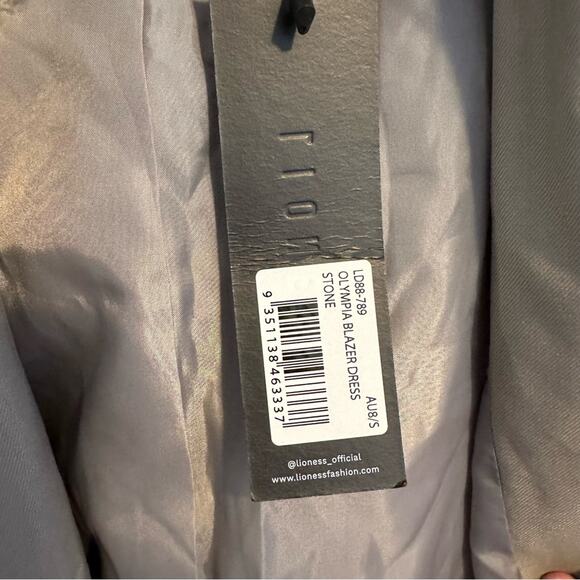 NWT LIONESS Olympia Blazer Dress in Stone Small - Picture 10 of 11